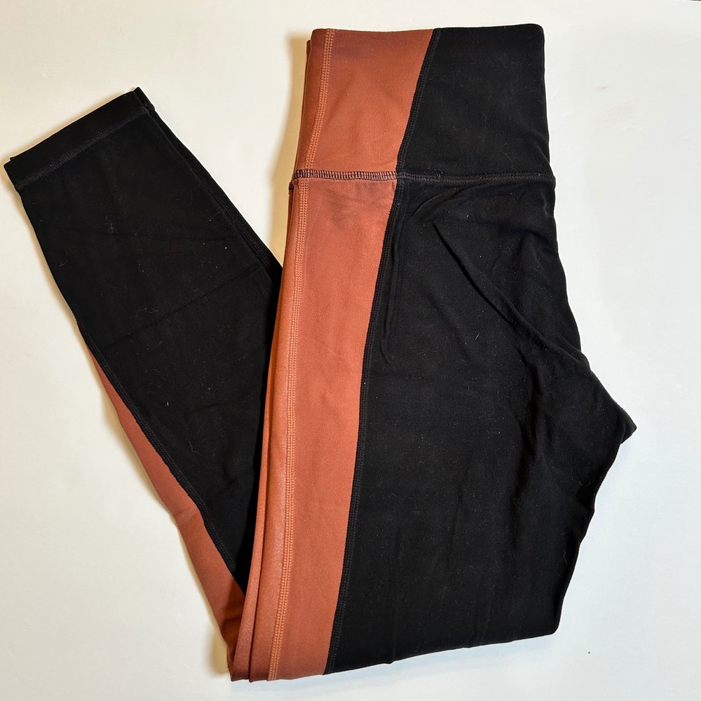 Athleta‎ XS High Rise Black & Copper Salutation Colorblock Athletic Leggings